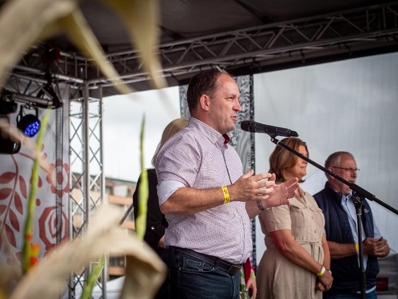Dožínky na Letné 2. 9. 2023 (7).jpg