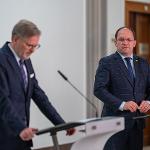 Jednání se zástupci obchodních řetězců 7. 9. 2023 a TK FOTO vládní fotograf (20).jpg