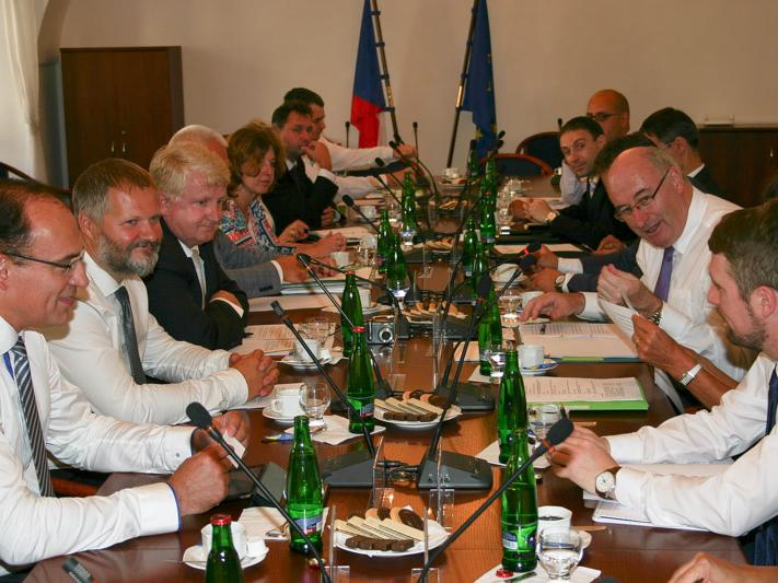 Návštěva eurokomisaře Phila Hogana