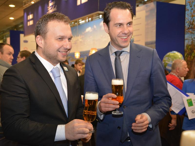 Ministr zemědělství Marian Jurečka na českém stánku na mezinárodním veletrhu IGW 2017 v Berlíně