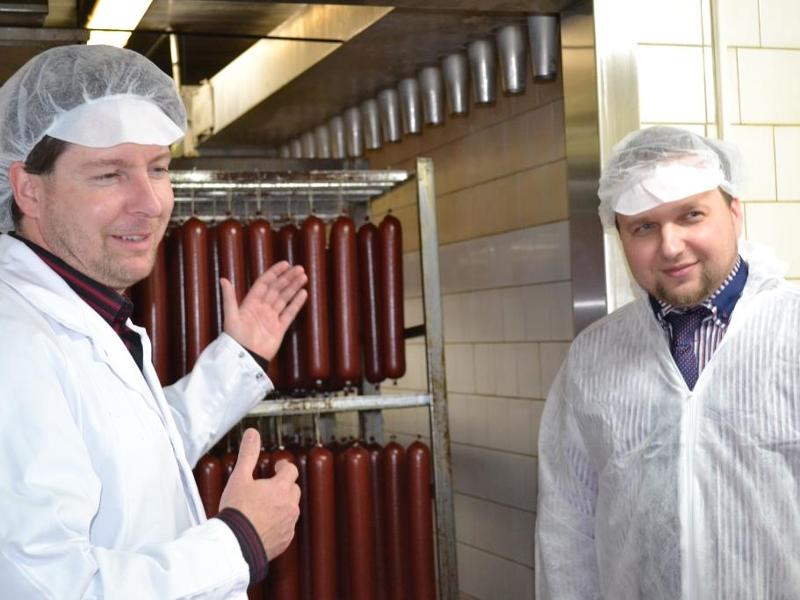 Ministr Jurečka si prohlédl provozovnu společnosti KMOTR - Masna Kroměříž