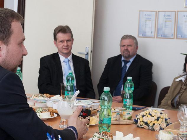 Ministr Jurečka navštívil společnost Kromilk a.s.