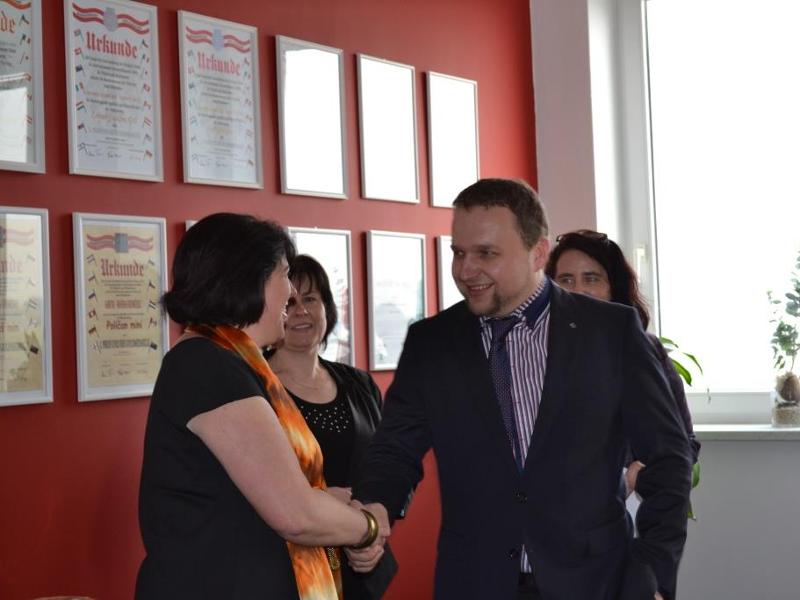 Ministr Jurečka si prohlédl provozovnu společnosti KMOTR - Masna Kroměříž