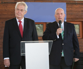 Země živitelka 2013